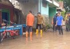 Polres-Jombang-Kirim-Paket-Sembako-untuk-Warga-Terdampak-Banjir-di-Kademangan