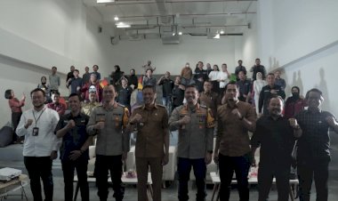 Kapolresta-Malang-Kota-Tegaskan-Netralitas-TNI-Polri-di-Sharing-Session-Jurnalisme-Positif-Wujudkan-Pemilu-Damai