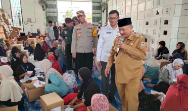 Pastikan-Kesiapan-Pemilu-2024,-Kapolres-Situbondo-bersama-Forkopimda-Tinjau-Gudang-Logistik-KPU