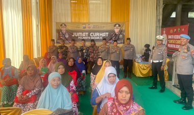 Jumat-Curhat,-Polisi-Sapa-Warga-Klantingsari