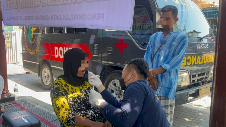 Dokkes Polda Jatim Lakukan Pengumpulan DNA Keluarga Korban di Ponpes Al Khoziny
