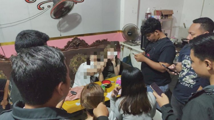 Polres Gresik Amankan 16 Orang dan Puluhan Botol Miras di Cerme, Respons Aduan Cak Rama